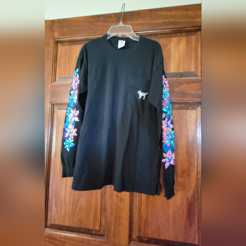 VSPink Tee